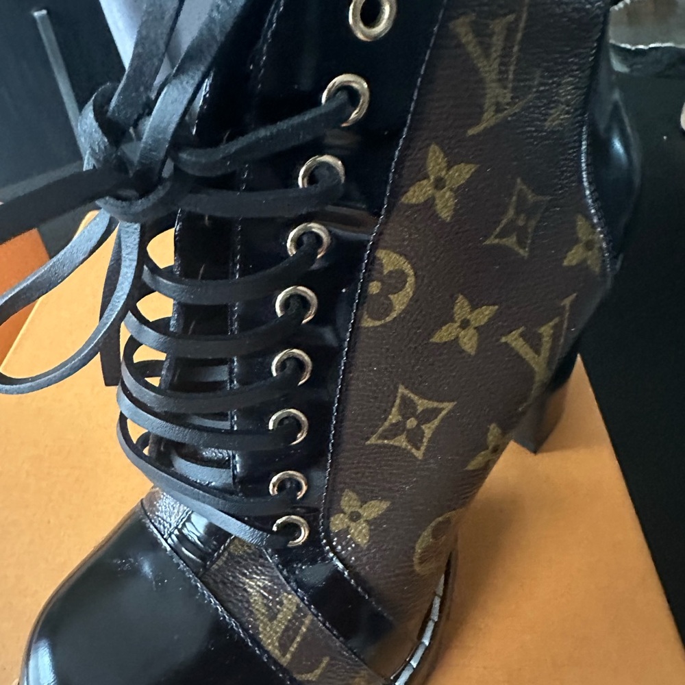 Louis Vuttion Star Trail Ankle Boots 38.5 - Picture 5 of 10